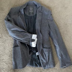 Grey Aritzia blazer